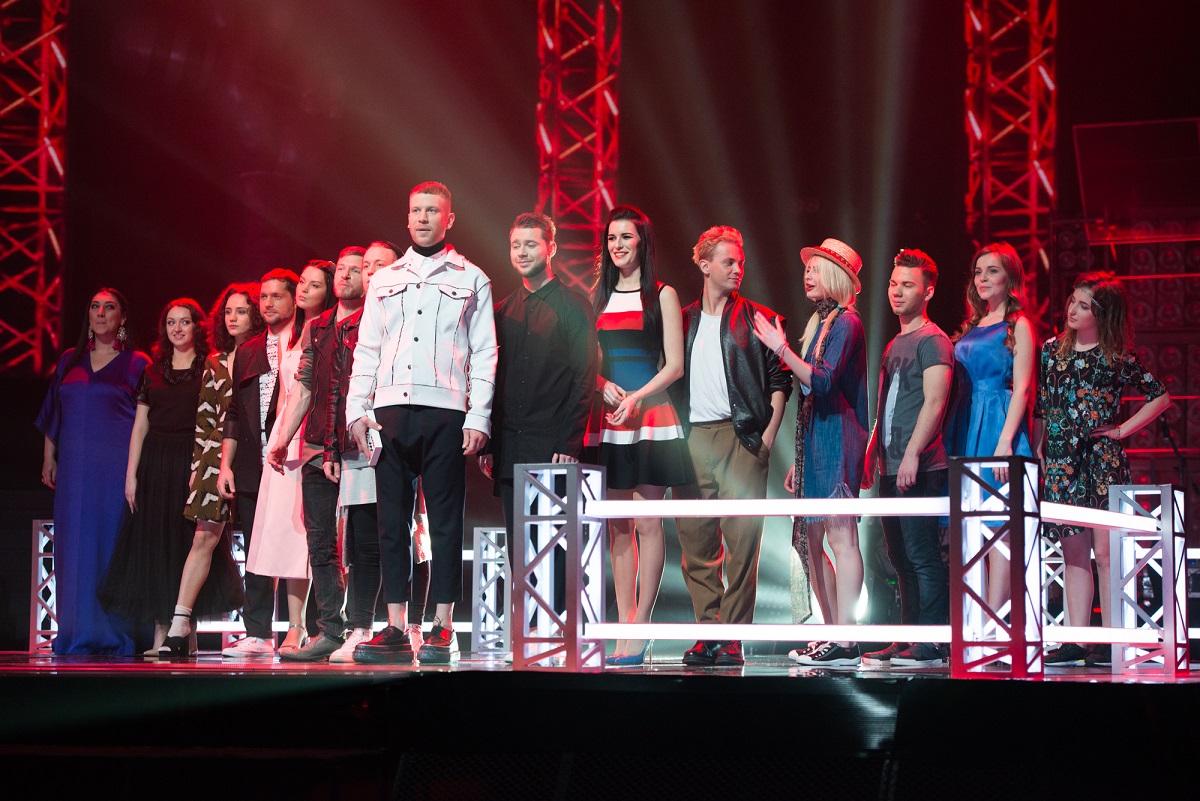 Модный "Голос країни-6": уникальный костюм Ивана Дорна, 150 платьев для Кати Осадчей и Тина Кароль в ночнушке